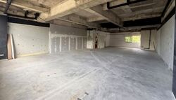 Old Holland Road (D10), Office #626369081